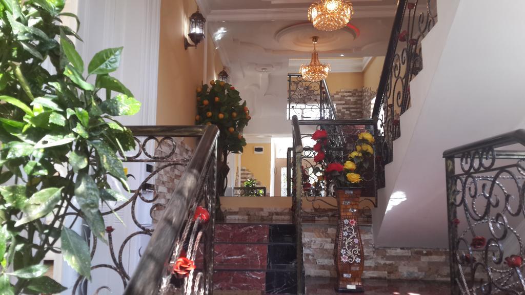 Edemi Hotel Кутаиси Экстерьер фото