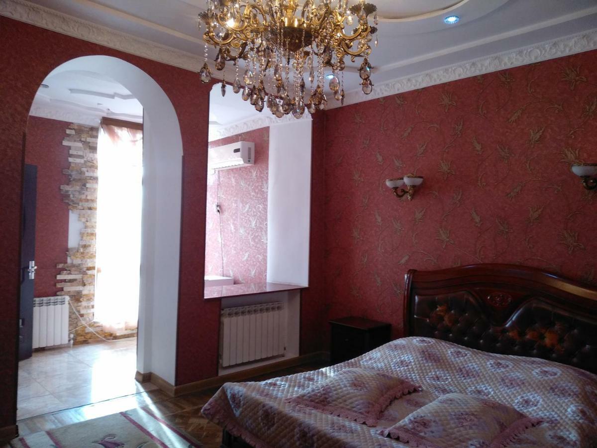 Edemi Hotel Кутаиси Экстерьер фото