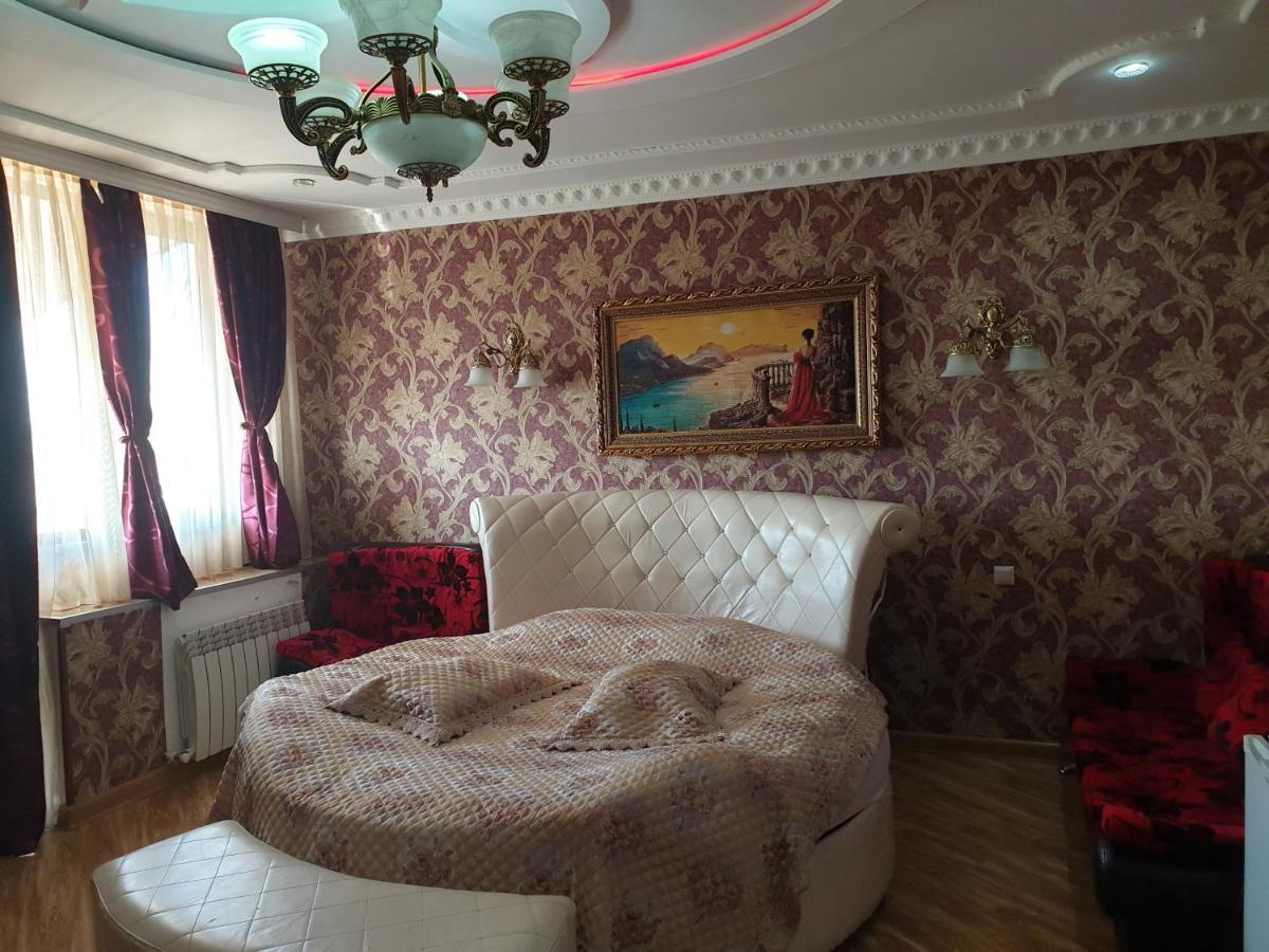 Edemi Hotel Кутаиси Экстерьер фото